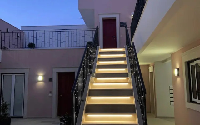 Cardeal Suites & Apartments