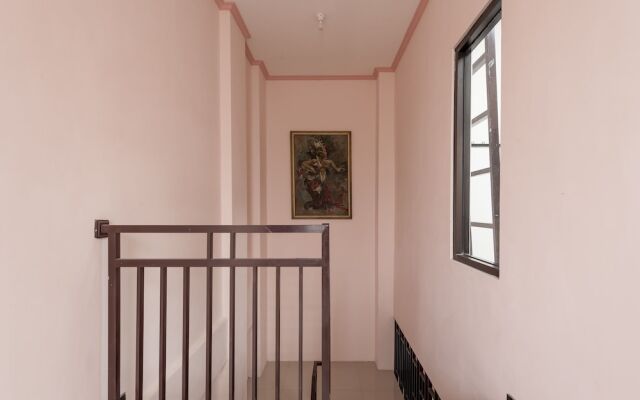 KoolKost Syariah near UPN Veteran