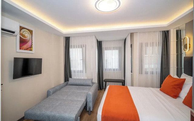 Отель Robin Hotel