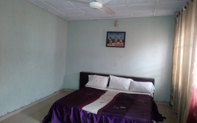 Tafol Hotel & Suit