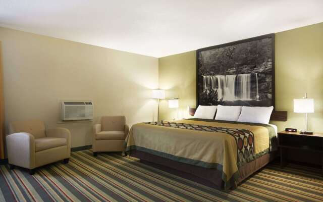 Super 8 by Wyndham Tuscola