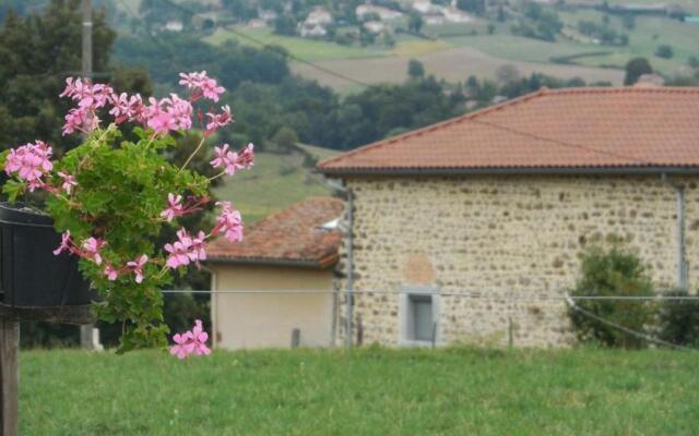 Gîte Aveizieux, 3 pièces, 5 personnes - FR-1-496-175