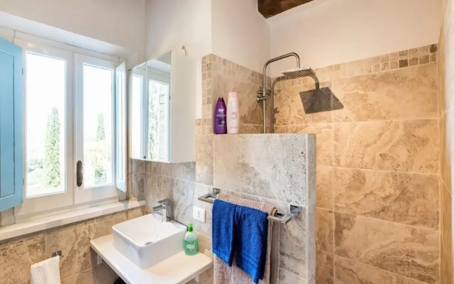 Pet-friendly Umbria Villa