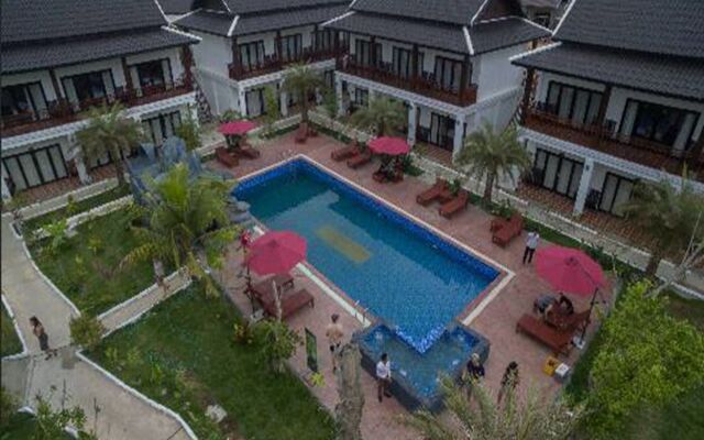 Vang Vieng Savanh Sunset view resort