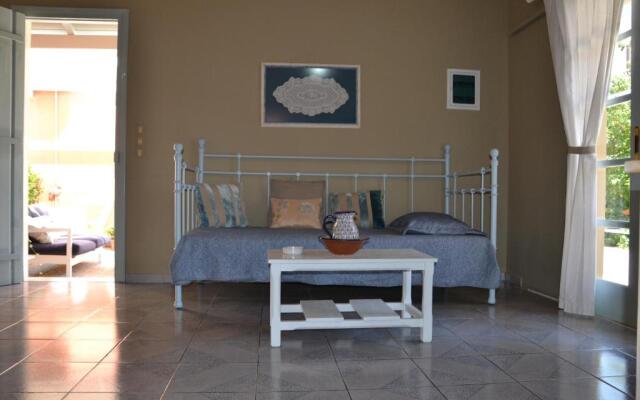 Mihaila seaside: 2 bedroom bungalows Kefalonia