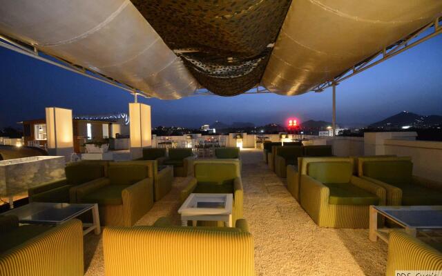 Golden Tulip Udaipur