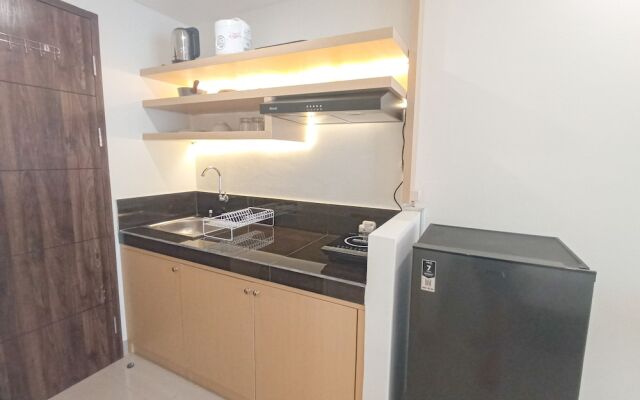Cozy Stay Studio Room At Altuz Seturan Yogyakarta Apartment