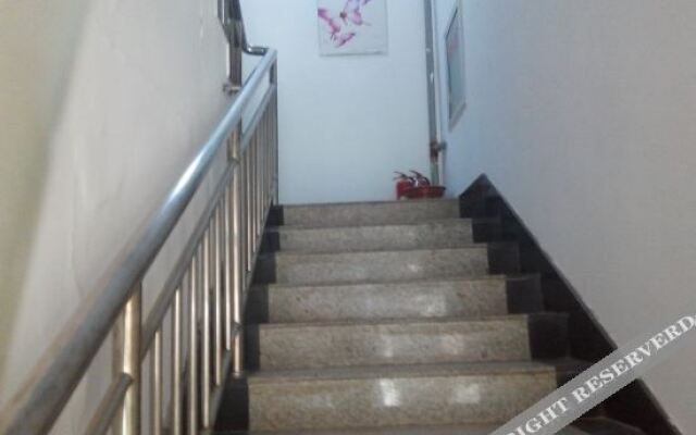 OYOJinan Xinduo Express Hotel