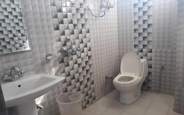 Hotel City Palace Nainital by Goroomgo