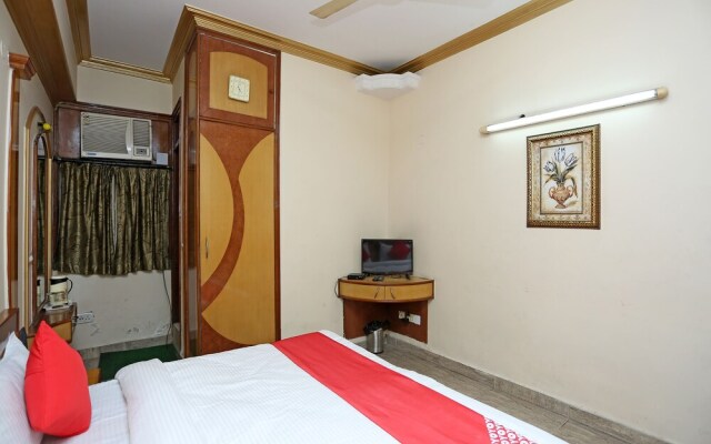 Minar Hotel