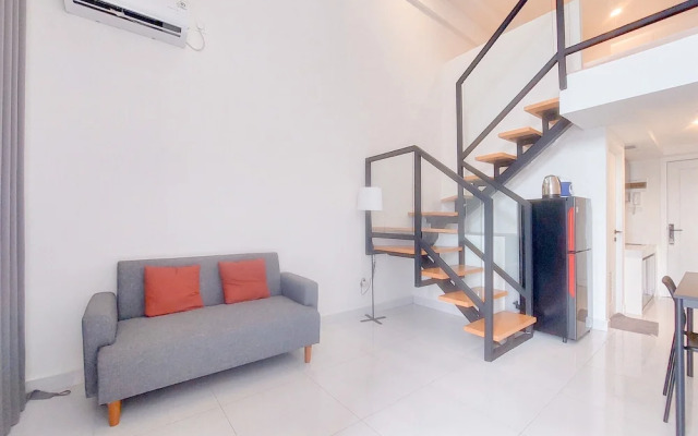 Best Deal Studio Loft At Kingland Avenue Apartment