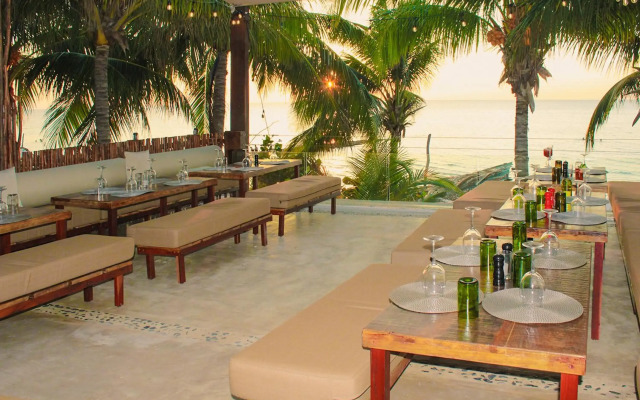 Holbox Dream Beach Front Hotel
