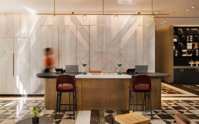 Alberto by Isrotel Design