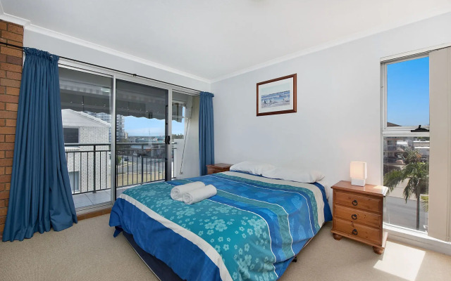 Joanne Apartments