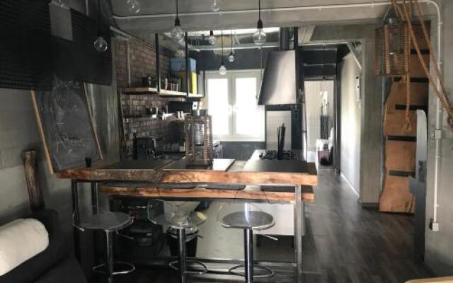 Loft Apartment,heart of Athens