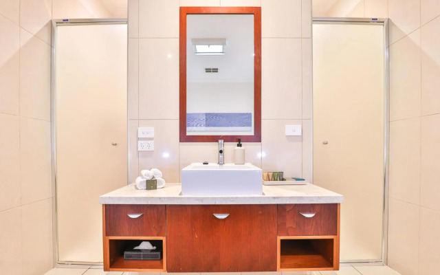 Indulge Apartments Langtree