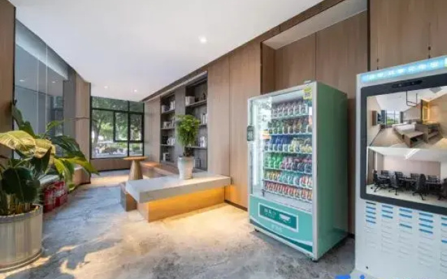MEHOOD EZZI Hotel (Xinxiang Huixian)