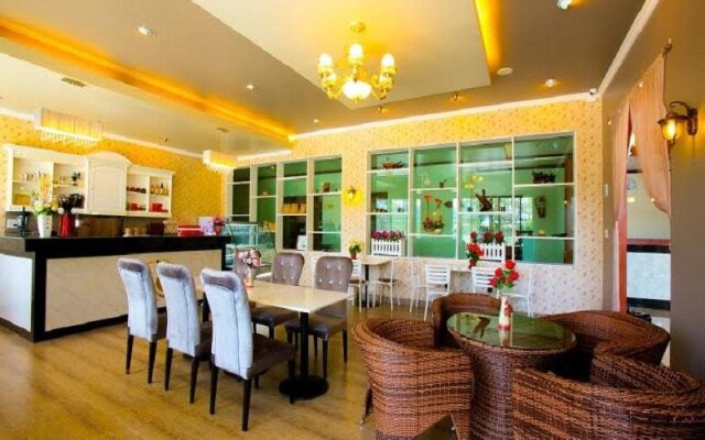 The Phoenix Hotel