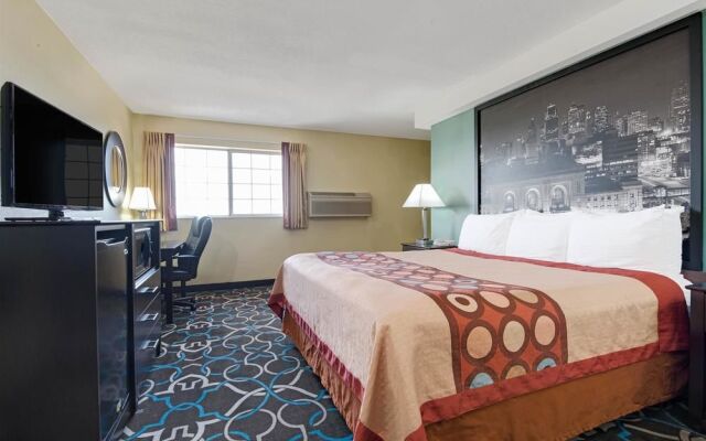 Super 8 Kansas City