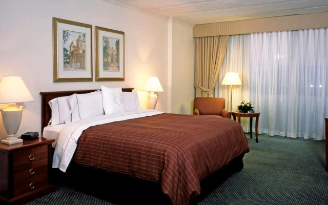 Sheraton Presidente San Salvador Hotel