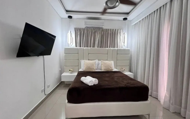 Casa Linda 756 - 5br Modern Villa In Sosua!