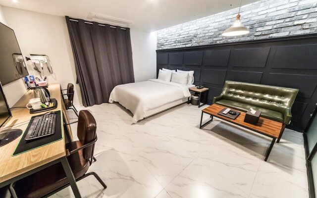 Wolgot Hotel RG