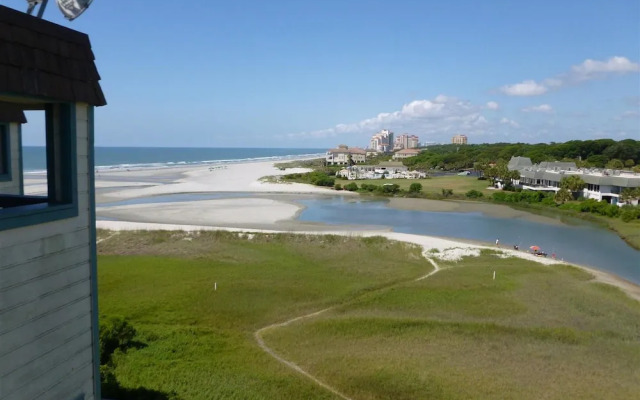 Sands Beach Club #505 Ocean Side