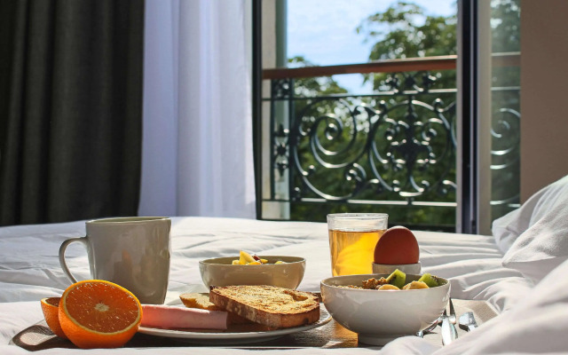 Brit Hotel Limoges Centre Gare - Hotel & Spa