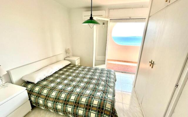 91-Dos habitaciones con vistas a la Bahía de Roses