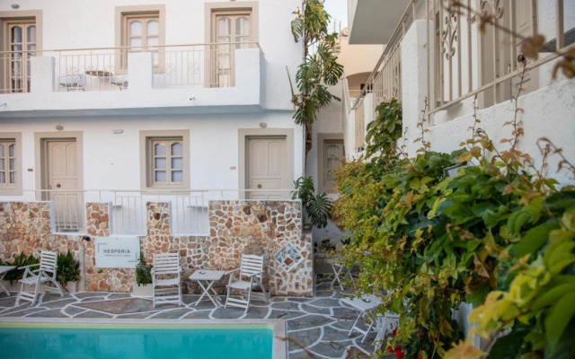 Hesperia Apartments