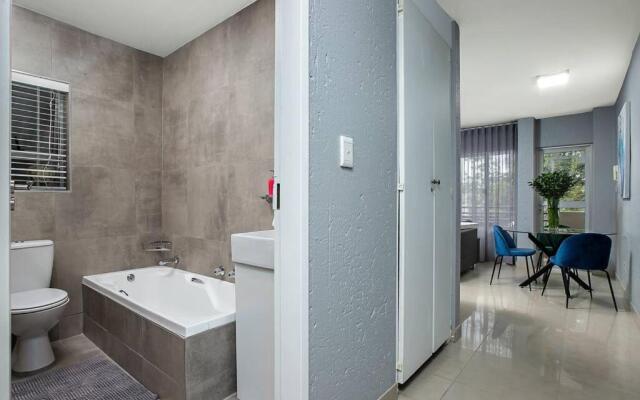 St Tropez 1 Bedroom Sandton Residence