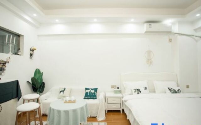 Yongzhou Yixin Apartment