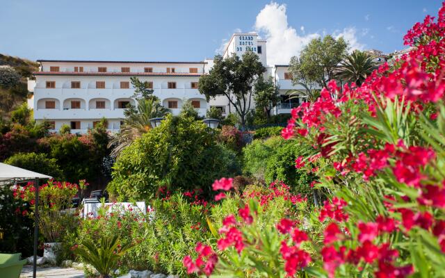 Grand Hotel De Rose