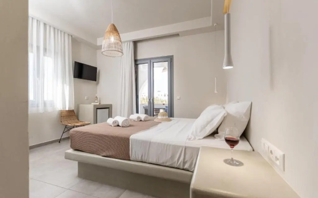 Plaka Hotel I