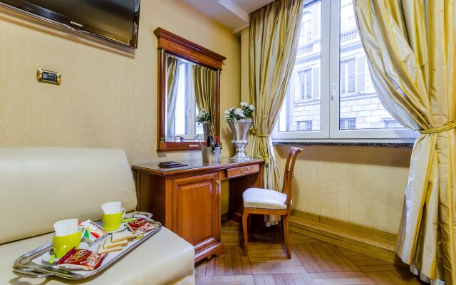 Luxury Rooms H 2000 Roma