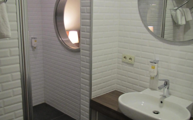 Numi Hotel