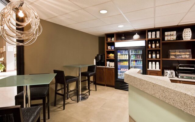 Sheraton Syracuse University Hotel and Conference Center