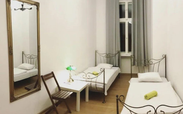 Green Hostel