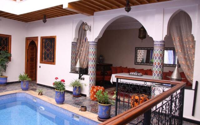 Riad Porte Des 5 Jardins