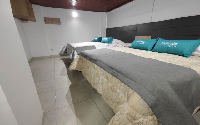 Ayenda Gold House