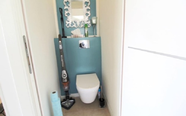 Apartment with 2 Bedrooms in Cannes, with Wonderful Sea View, Furnished Balcony And Wifi - 200 M From the Beach - Apartment in Cannes - Photo 5