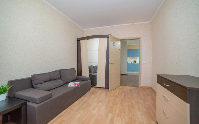 Европа Центр на переулке Красный 5 корпус 1