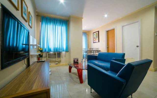 RedDoorz Plus @ Better Living Paranaque