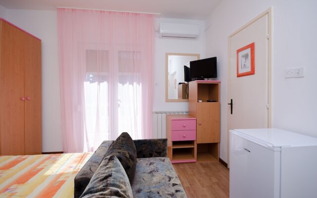 Rooms Lili