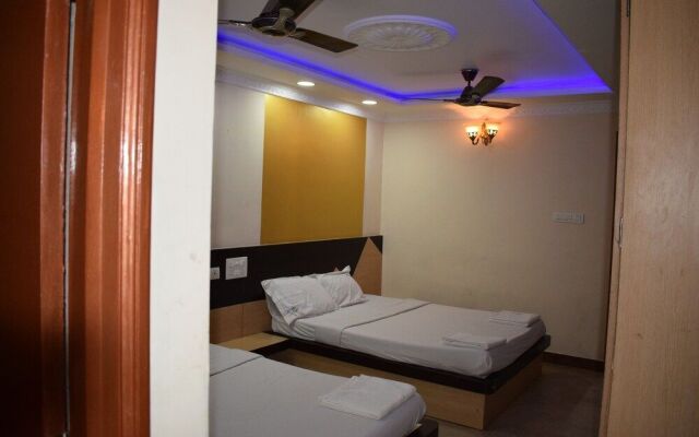 Hotel Kasi's Inn