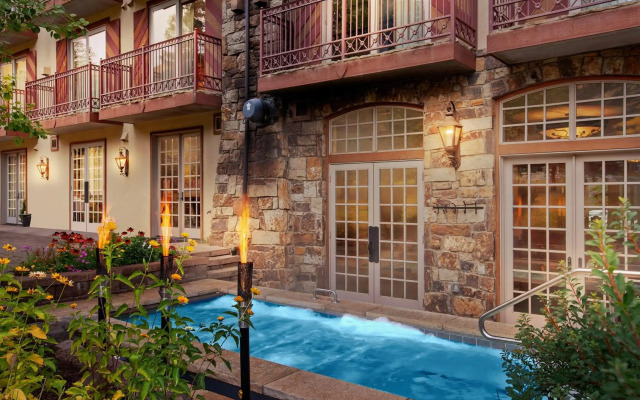 Tivoli Lodge
