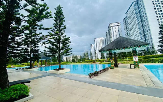 Rm503 Wind Tower 2 Condo Airbnb