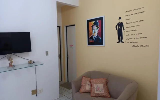 Apartamento, Zona Leste, ótima localização.
