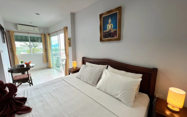 SR Sea View Apartments