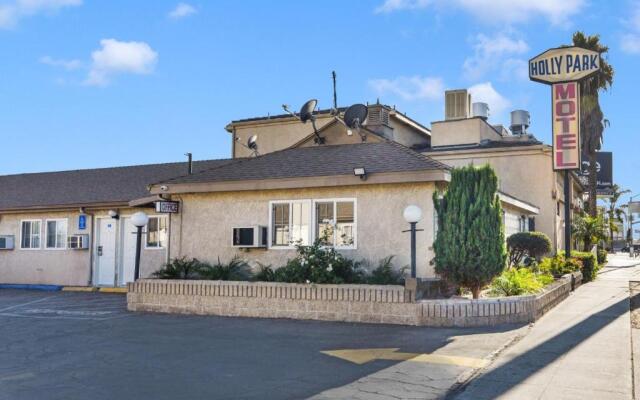 Holly Park Motel near LAX